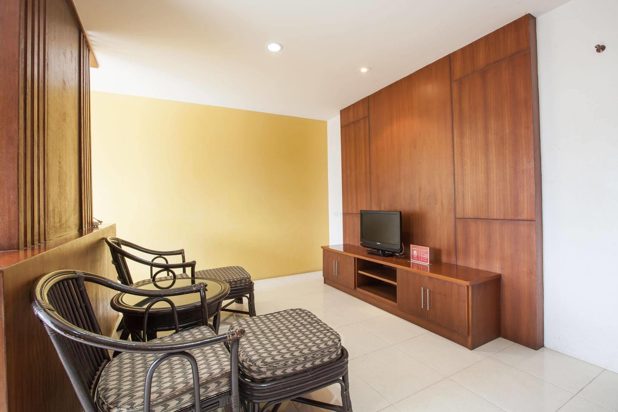 Zen Rooms Chaofa East Road Rawai Exterior photo