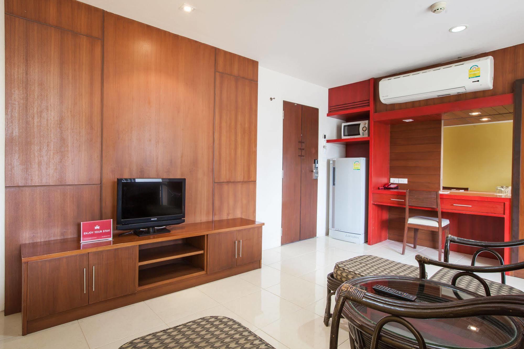 Zen Rooms Chaofa East Road Rawai Exterior photo